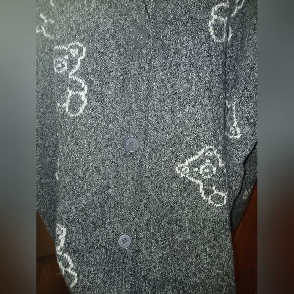 No Boundaries Three Button Cardigan - Picture 4 of 6